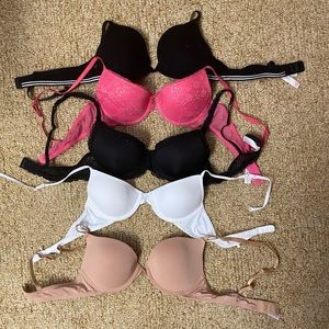 Used bras. 36a